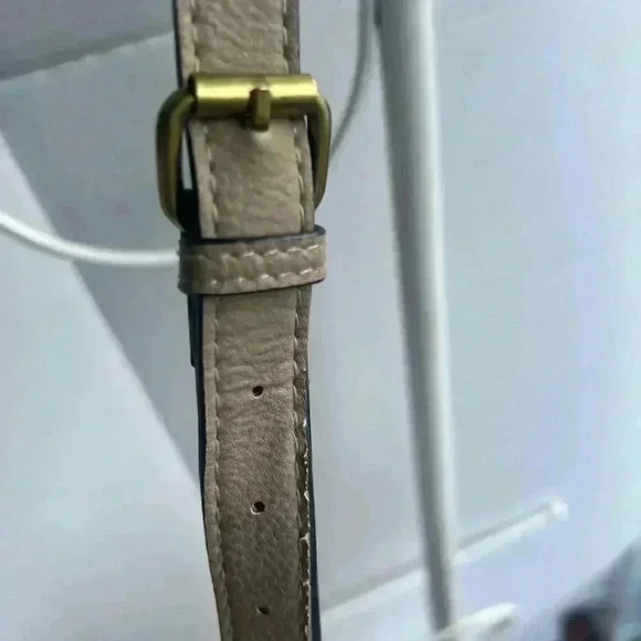 Crossbody Handbag in Beige - Picture 5 of 10